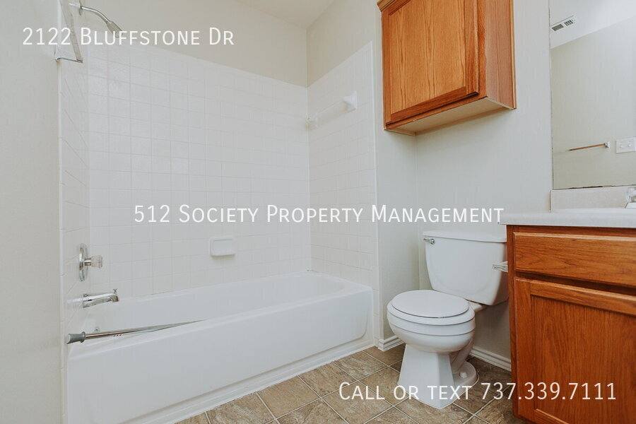 House for rent at 2122 Bluffstone Dr, Round Rock, TX 78665