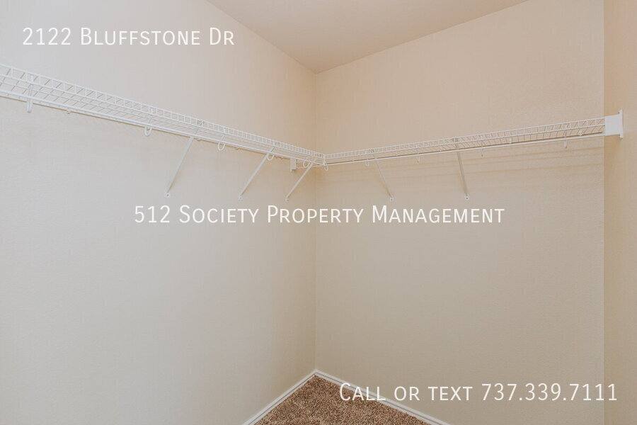 House for rent at 2122 Bluffstone Dr, Round Rock, TX 78665