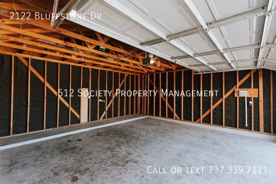 House for rent at 2122 Bluffstone Dr, Round Rock, TX 78665