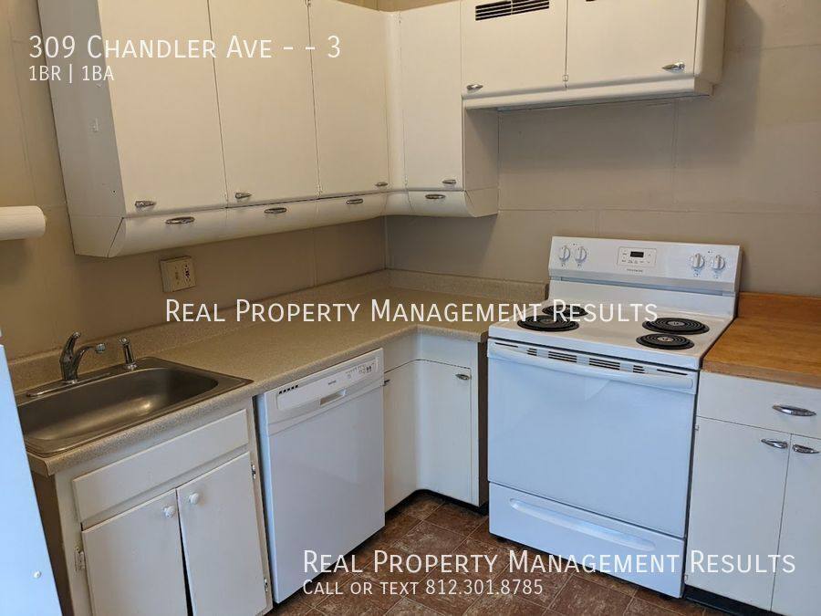 Apartment for rent at 309 Chandler Ave #3, Evansville, IN 47713