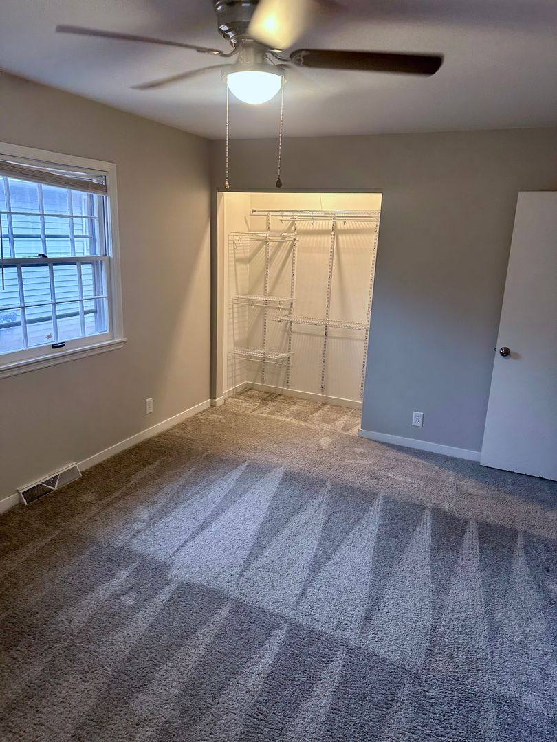 House for rent at 2314 Glenoak, Champaign, IL 61821