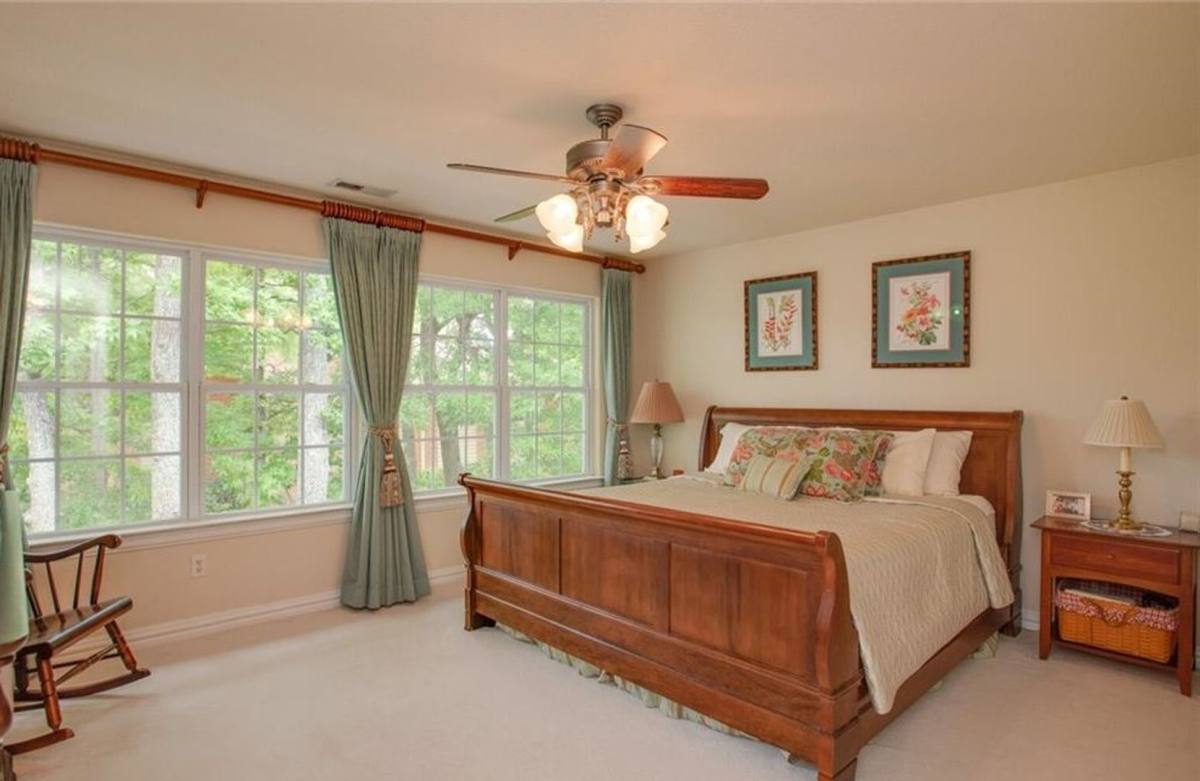 Apartment for rent at 1032 Horton Place, Virginia Beach, VA 23454