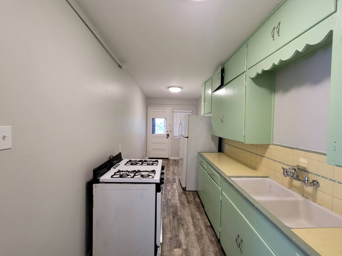 Apartment for rent at 340 Natalen Ave, San Antonio, TX 78209