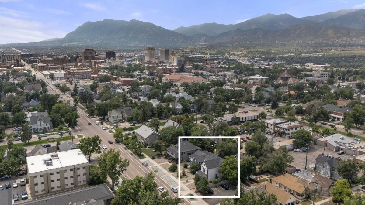 Apartment for rent at 624 N Weber St, Colorado Springs, CO 80903