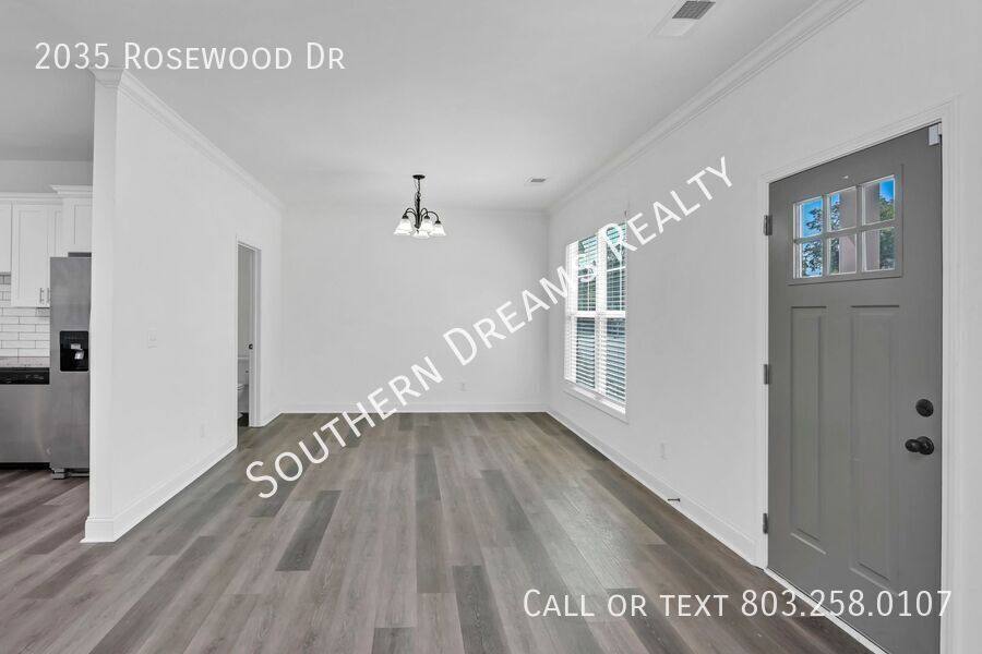Townhouse for rent at 2035 Rosewood Dr, Columbia, SC 29205