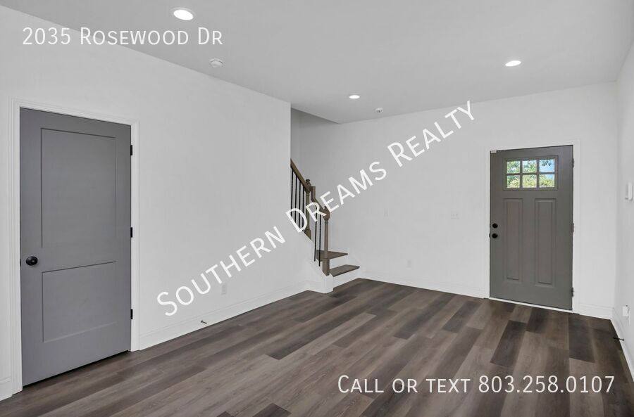 Townhouse for rent at 2035 Rosewood Dr, Columbia, SC 29205