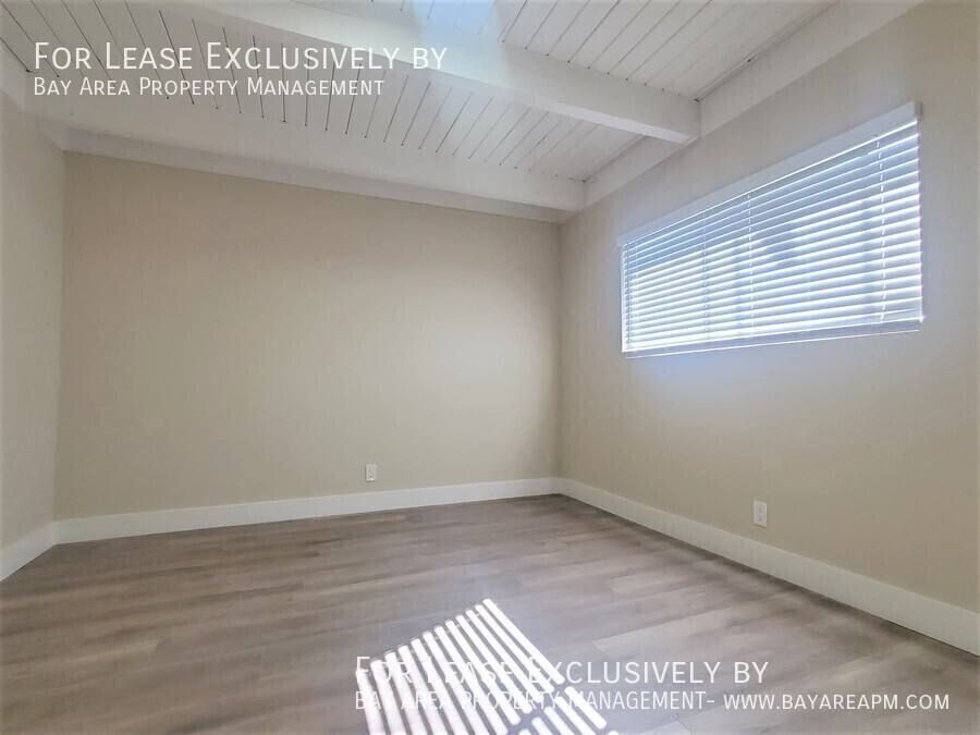 Apartment for rent at 1835 Villa St #6, Mountain View, CA 94041