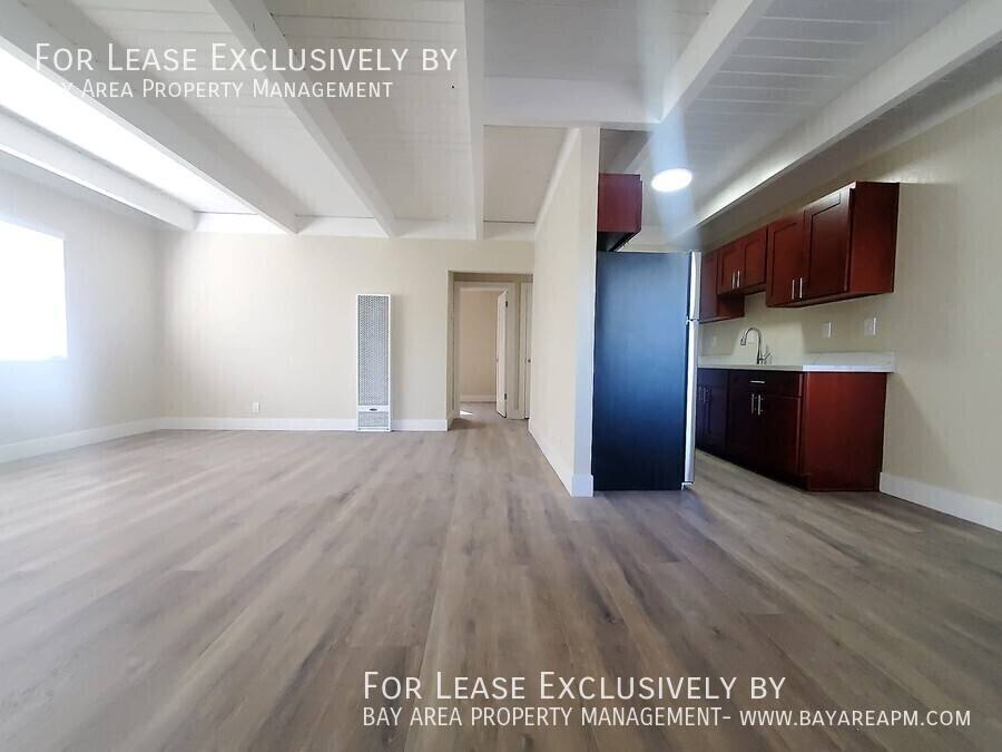 Apartment for rent at 1835 Villa St #6, Mountain View, CA 94041