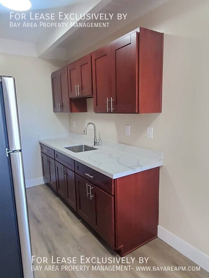 Apartment for rent at 1835 Villa St #6, Mountain View, CA 94041