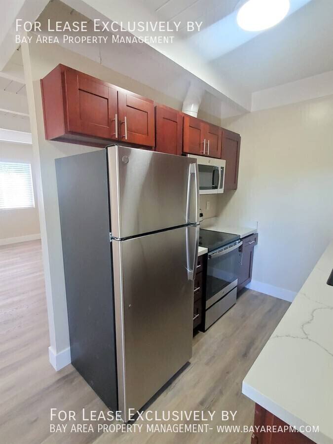 Apartment for rent at 1835 Villa St #6, Mountain View, CA 94041