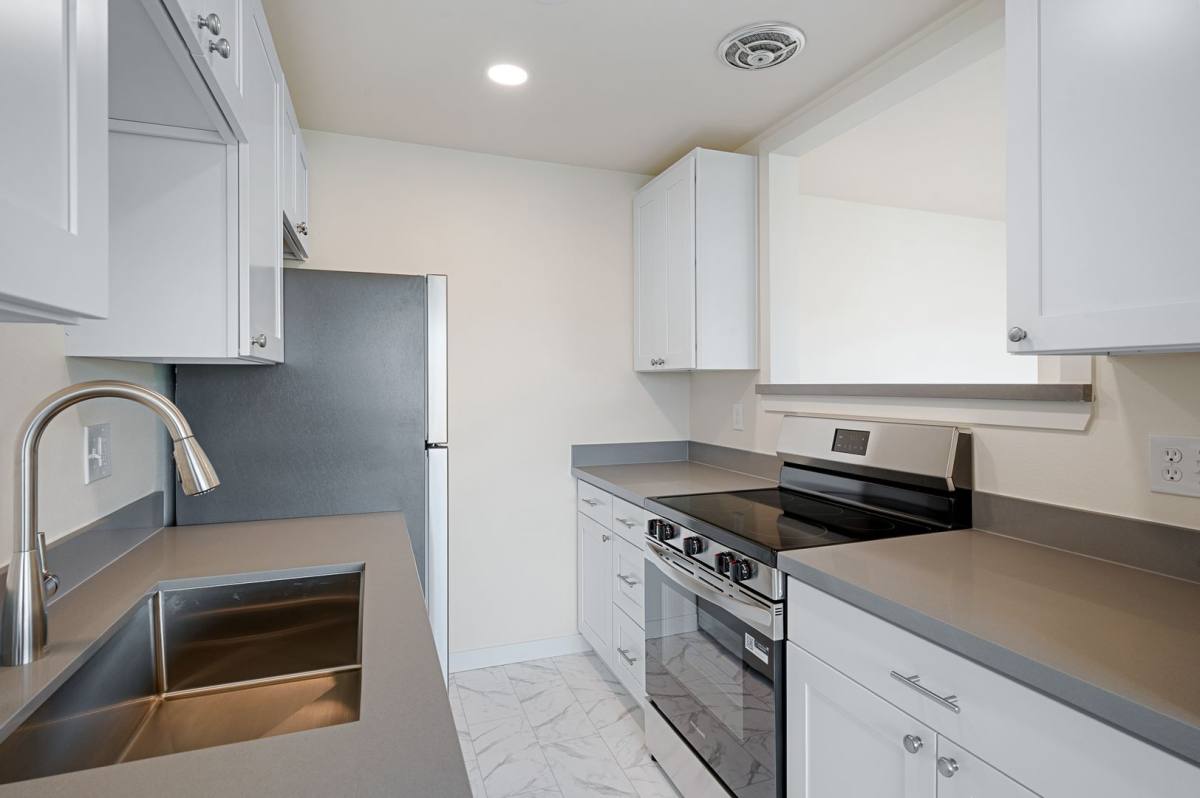 Apartment for rent at 807 3rd Ave N, Seattle, WA 98109