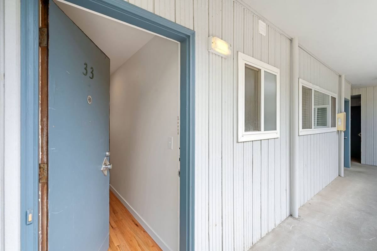 Apartment for rent at 807 3rd Ave N, Seattle, WA 98109
