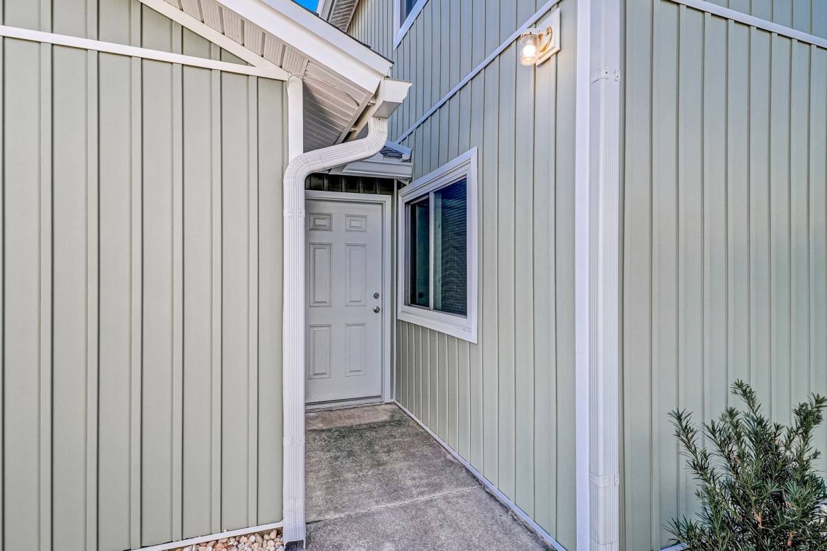 Townhouse for rent at 833 Mary St #B, Fernandina Beach, FL 32034