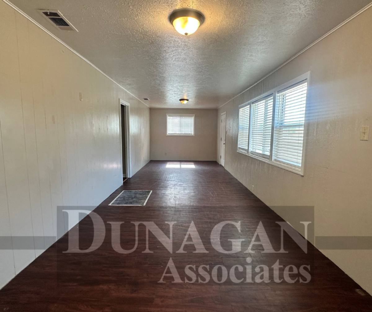 House for rent at 709 W Stevens St, Carlsbad, NM 88220