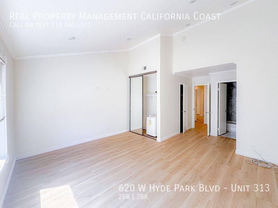 Apartment for rent at 620 W Hyde Park Blvd #313, Inglewood, CA 90302