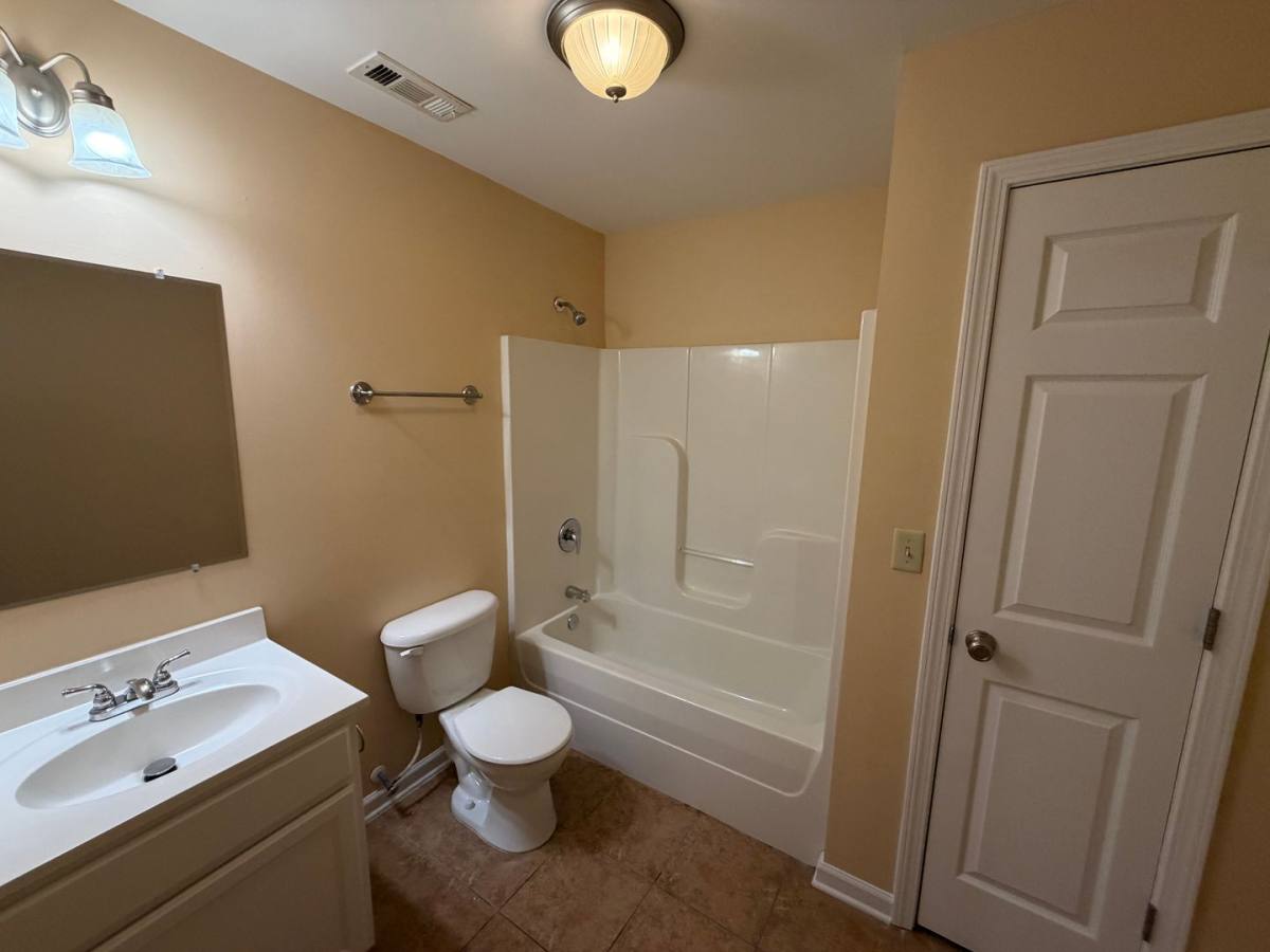Apartment for rent at 1411 Rocky Lane, Murfreesboro, TN 37130