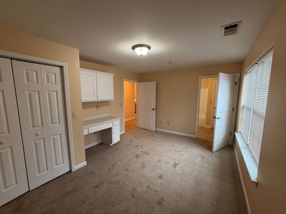 Apartment for rent at 1411 Rocky Lane, Murfreesboro, TN 37130