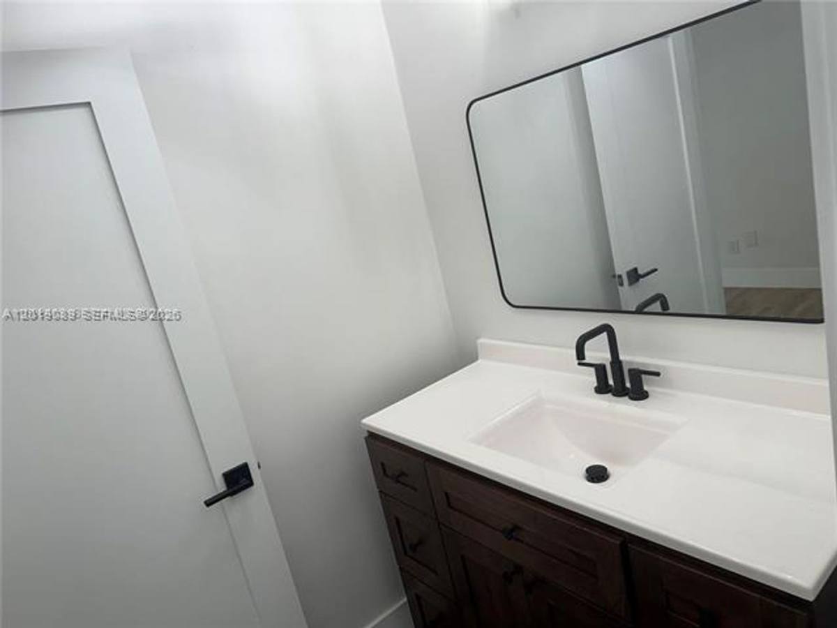 House for rent at 517 Navarre, Miami, FL 33134