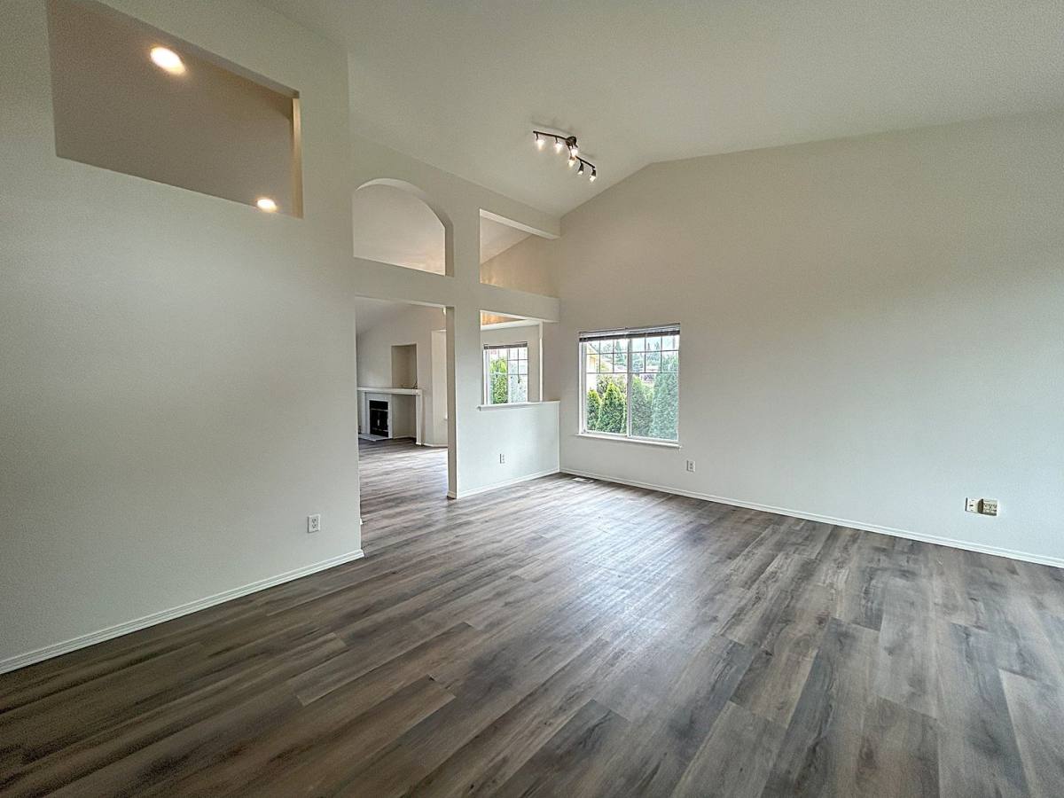 House for rent at 3707 Browns Point Blvd, Tacoma, WA 98422