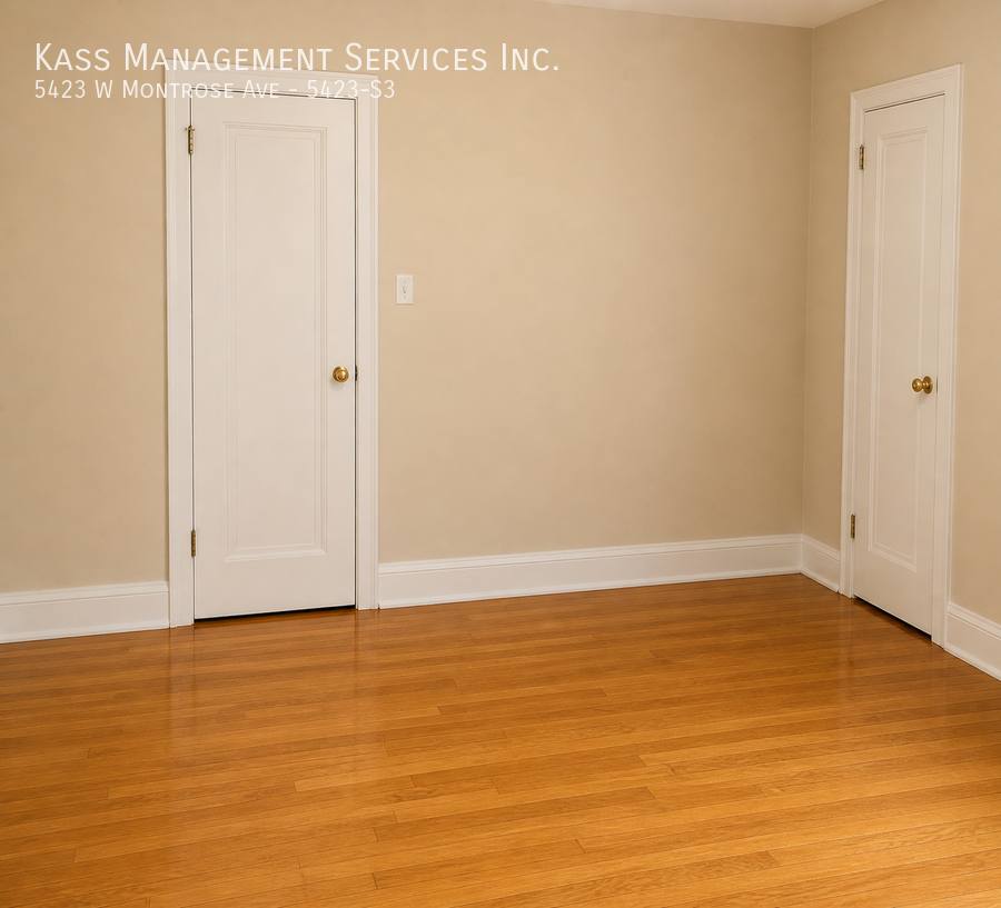 Apartment for rent at 5423 W Montrose Ave #S3, Chicago, IL 60641