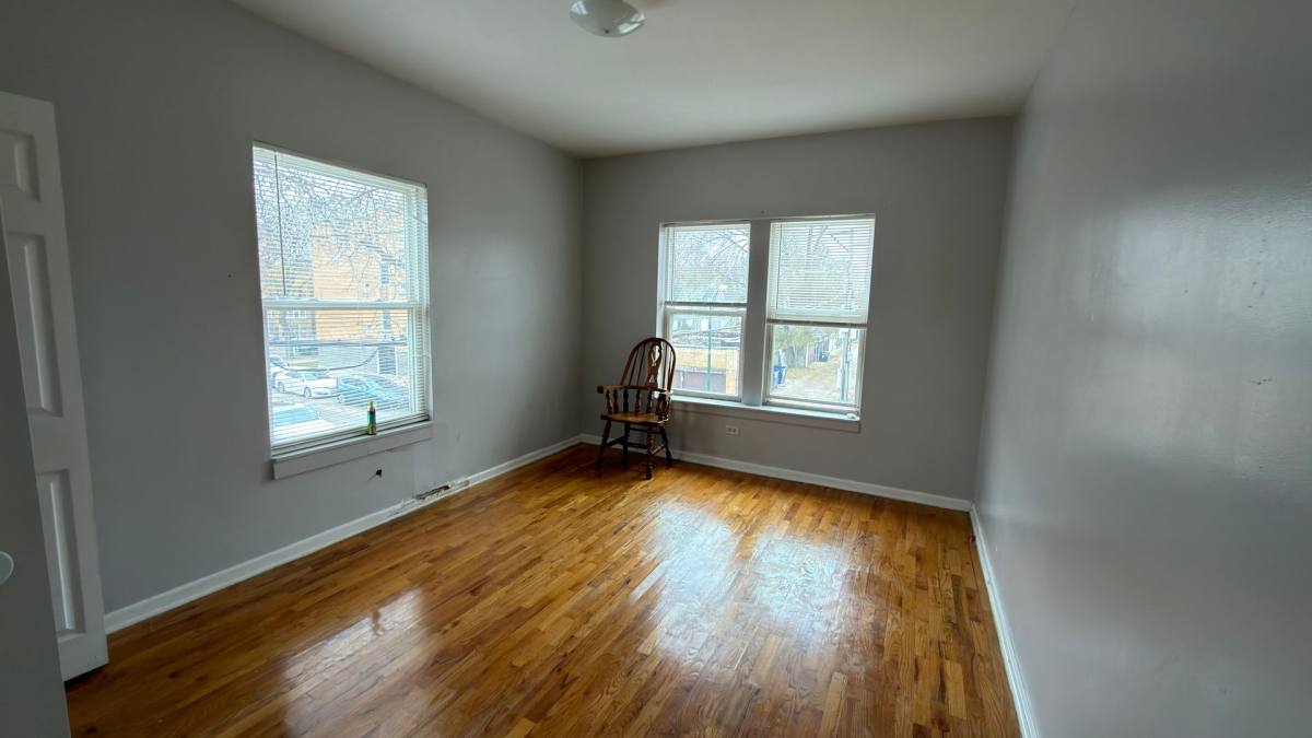 Apartment for rent at 1056 N Hamlin Ave 3801-07 W Thomas, Chicago, IL 60651
