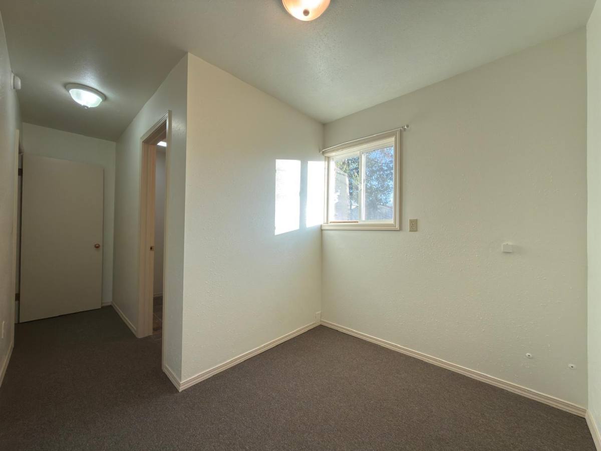 Apartment for rent at 320 E Indiana Ave #B, Spokane, WA 99207