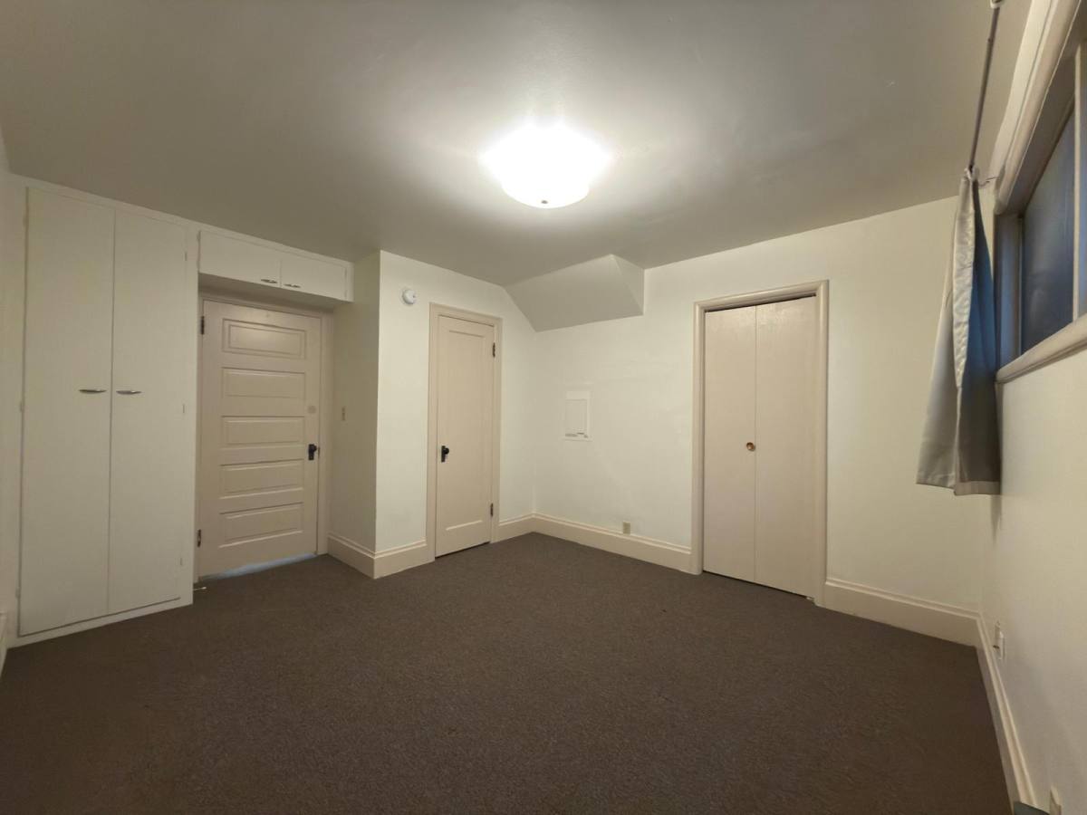 Apartment for rent at 320 E Indiana Ave #B, Spokane, WA 99207