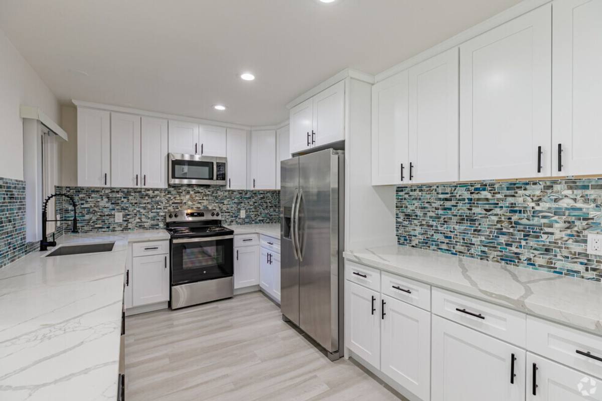 Apartment for rent at 4665 Home Ave, San Diego, CA 92105