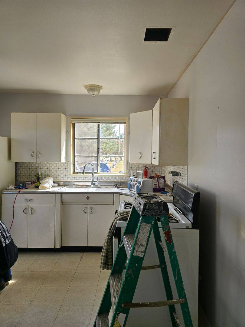Apartment for rent at 302 E 18th St, Farmington, NM 87401