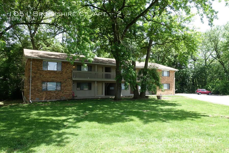 Apartment for rent at 1051 Brookshire Court #2, Belleville, IL 62221