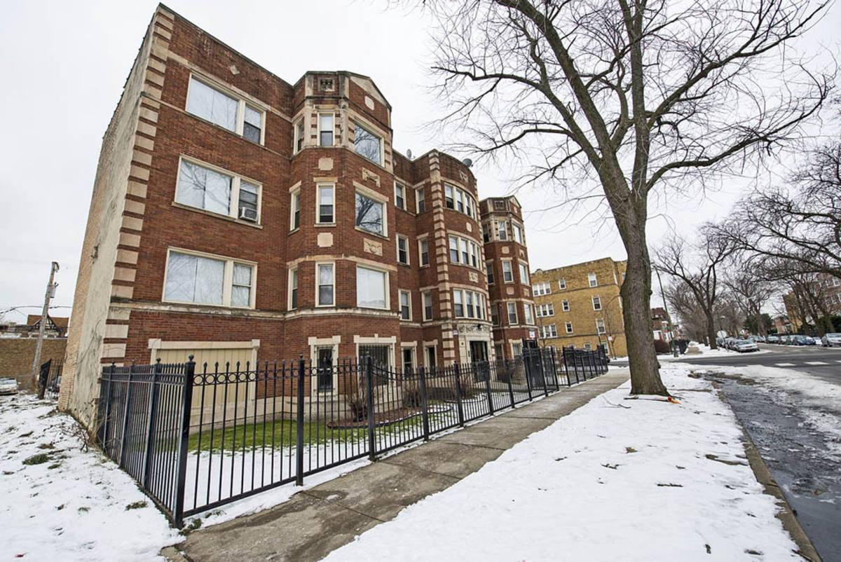 Apartment for rent at 8253-59 S Ingleside Ave, Chicago, IL 60619
