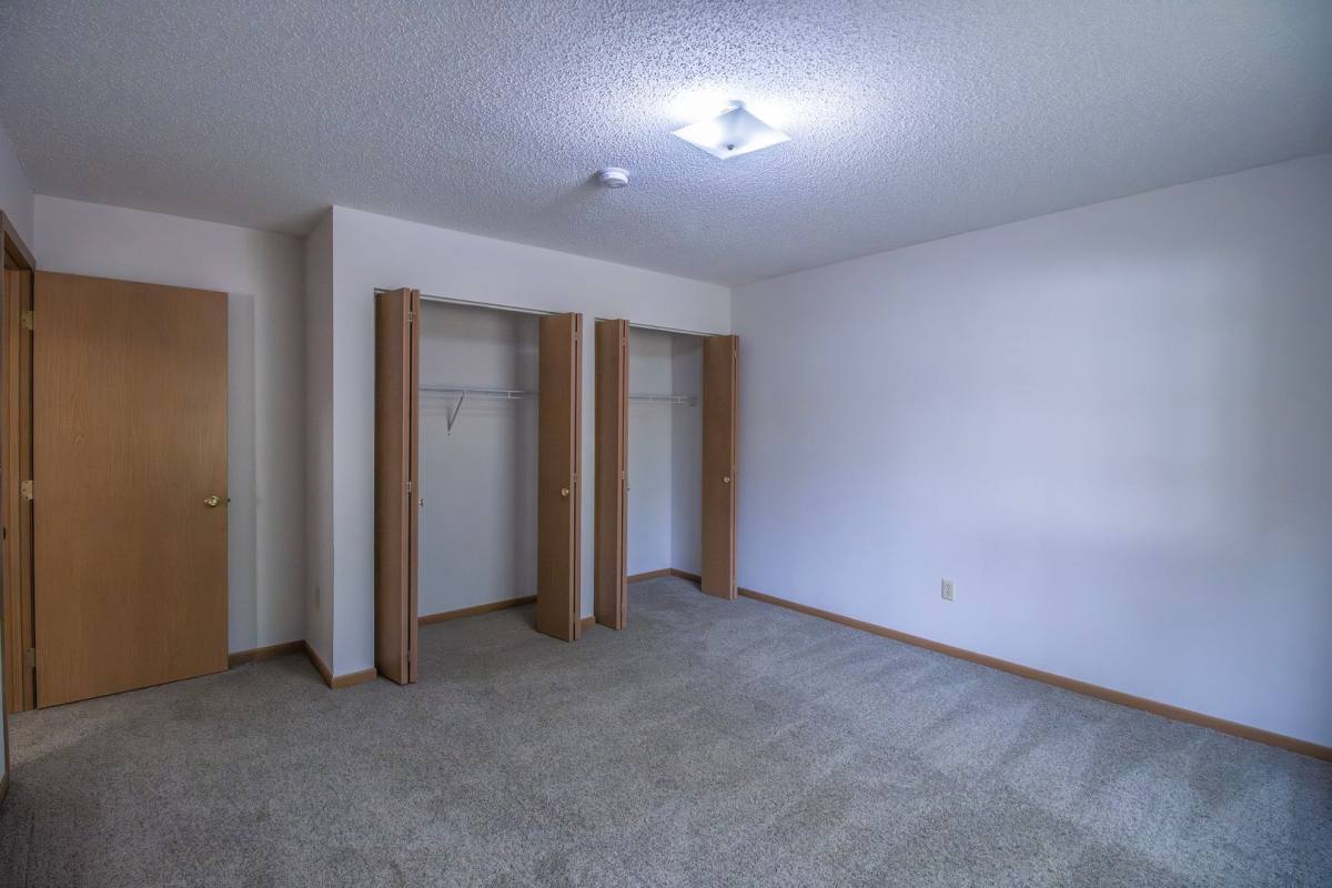 Apartment for rent at 108 Ash St W, Annandale, MN 55302