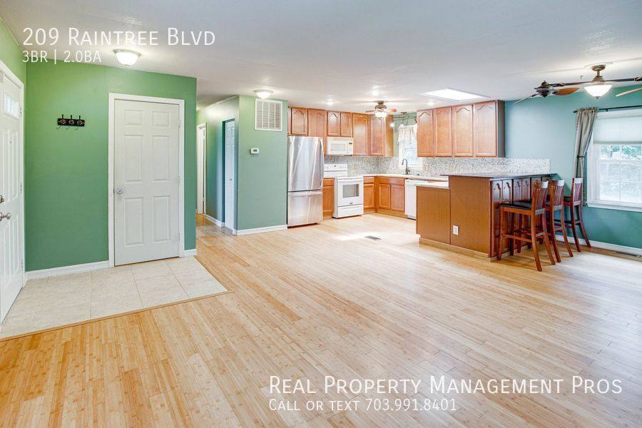 House for rent at 209 Raintree Blvd, Stafford, VA 22556