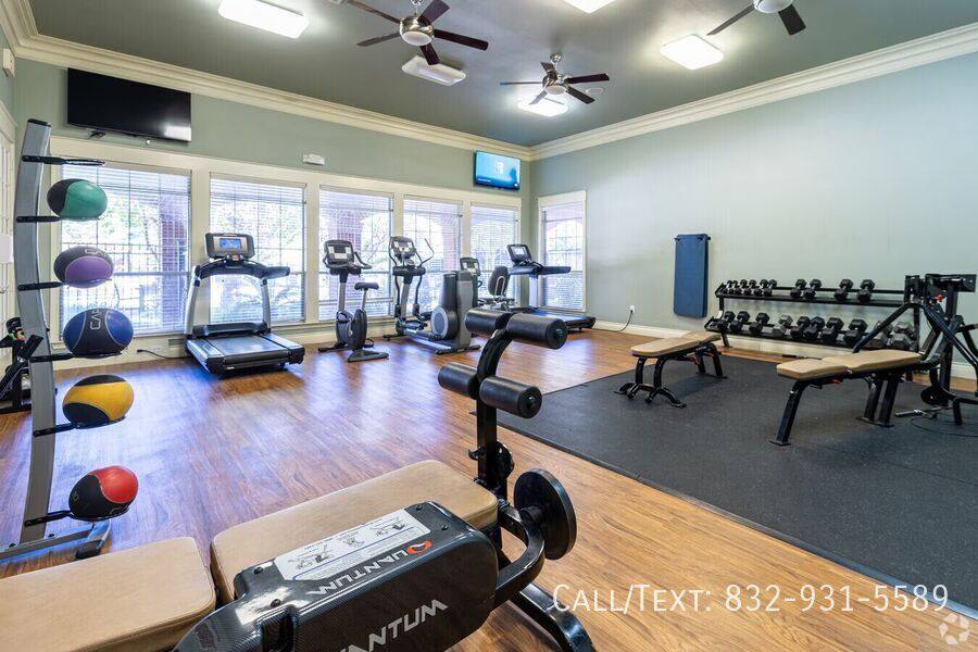 Apartment for rent at 1633 Wilson Rd #LWV1, Conroe, TX 77304