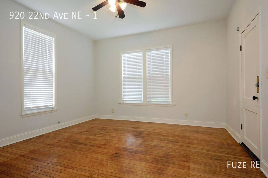 Apartment for rent at 920 22nd Ave NE #1, Minneapolis, MN 55418