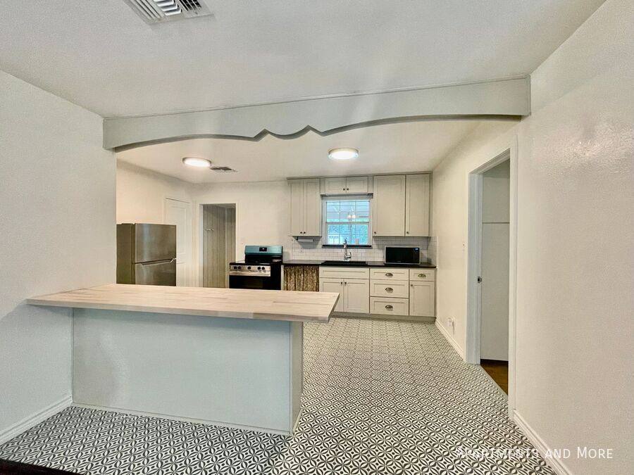 House for rent at 1512 Old Ranch Rd #12, San Marcos, TX 78666