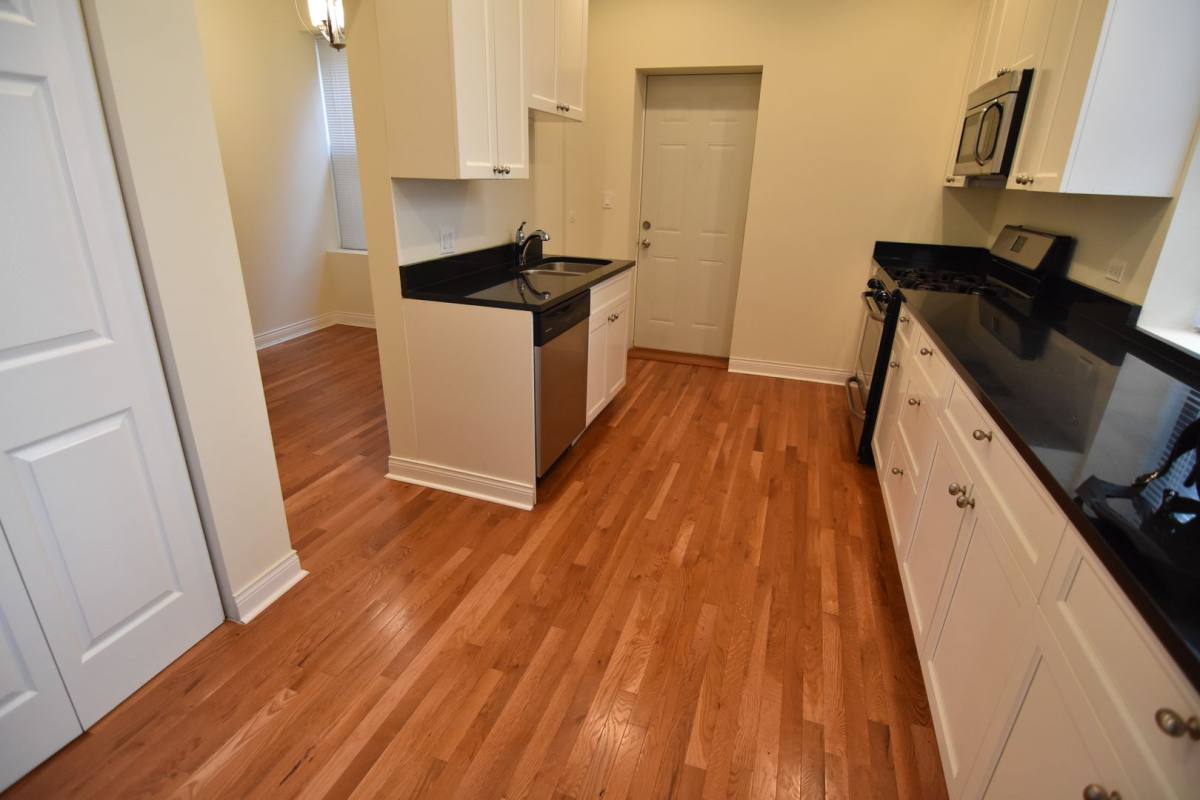 Apartment for rent at 800-802 W Belmont, Chicago, IL 60657