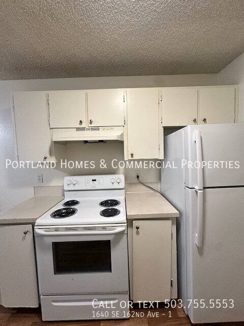 Apartment for rent at 1640 SE 162nd Ave #1, Portland, OR 97233