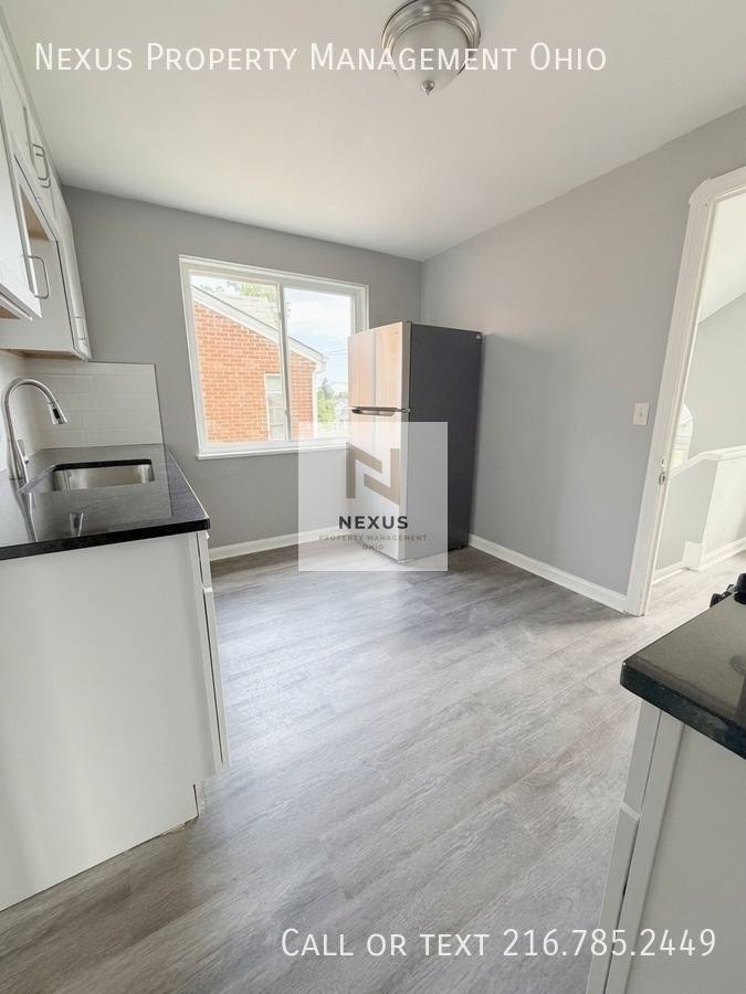 Apartment for rent at 3596 Warren Road- 2 #2, Cleveland, OH 44111