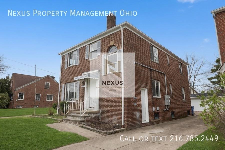 Apartment for rent at 3596 Warren Road- 2 #2, Cleveland, OH 44111