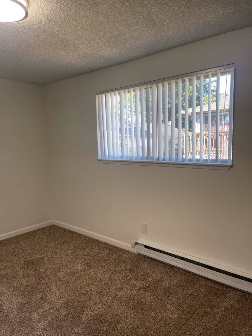 Apartment for rent at 3116 Kauffman Ave, Vancouver, WA 98660