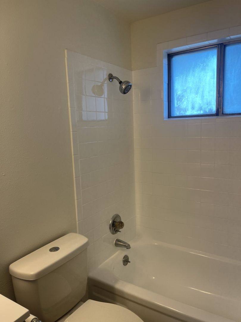 Apartment for rent at 3116 Kauffman Ave, Vancouver, WA 98660