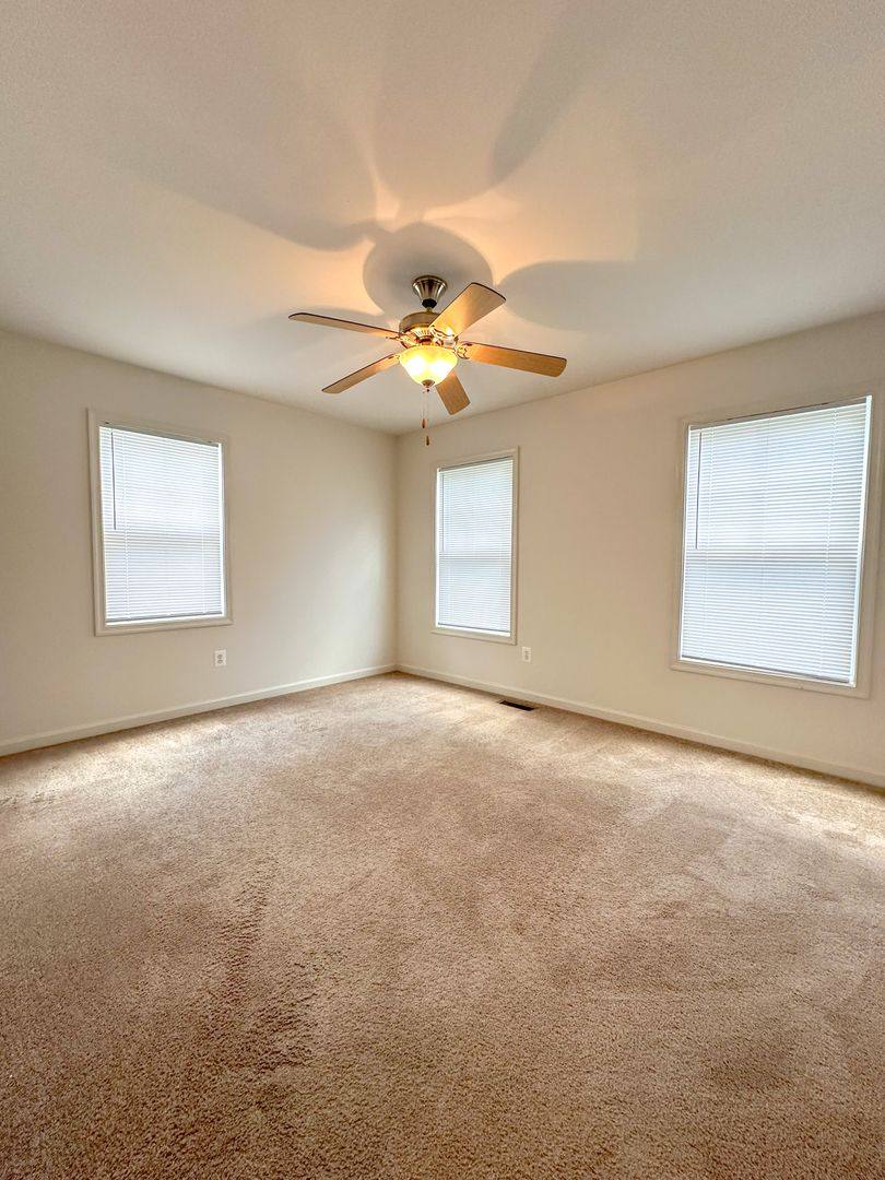 Townhouse for rent at 106A Villa Circle, Palmyra, VA 22963