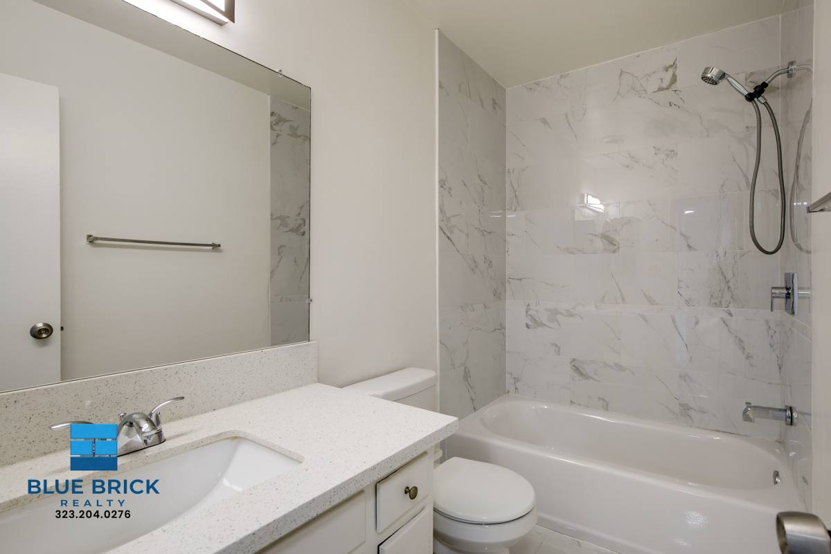 Condo for rent at 17834 Burbank Blvd #220, Encino, CA 91316
