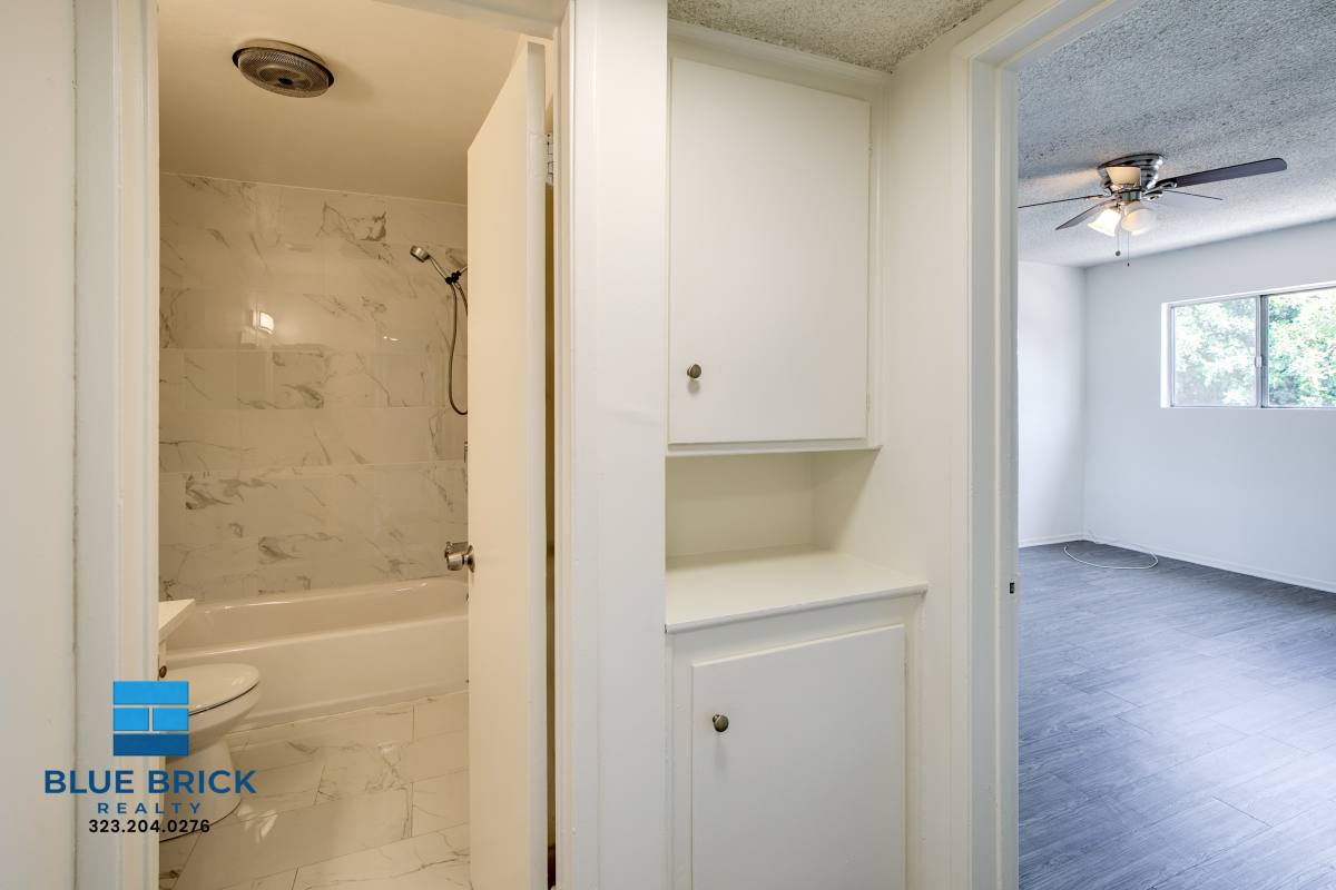 Condo for rent at 17834 Burbank Blvd #220, Encino, CA 91316