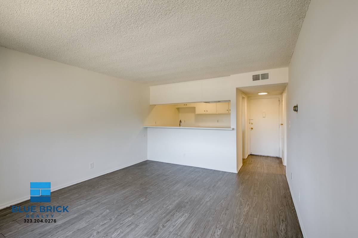 Condo for rent at 17834 Burbank Blvd #220, Encino, CA 91316