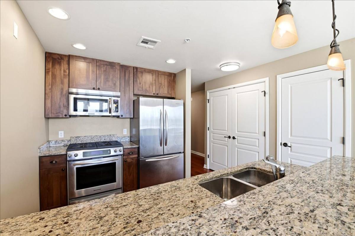 Condo for rent at 323 W Jefferson, Boise, ID 83702