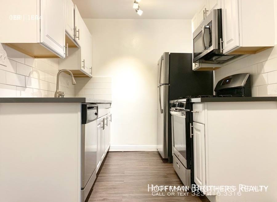 Apartment for rent at 4845 Saturn St #4, Los Angeles, CA 90019
