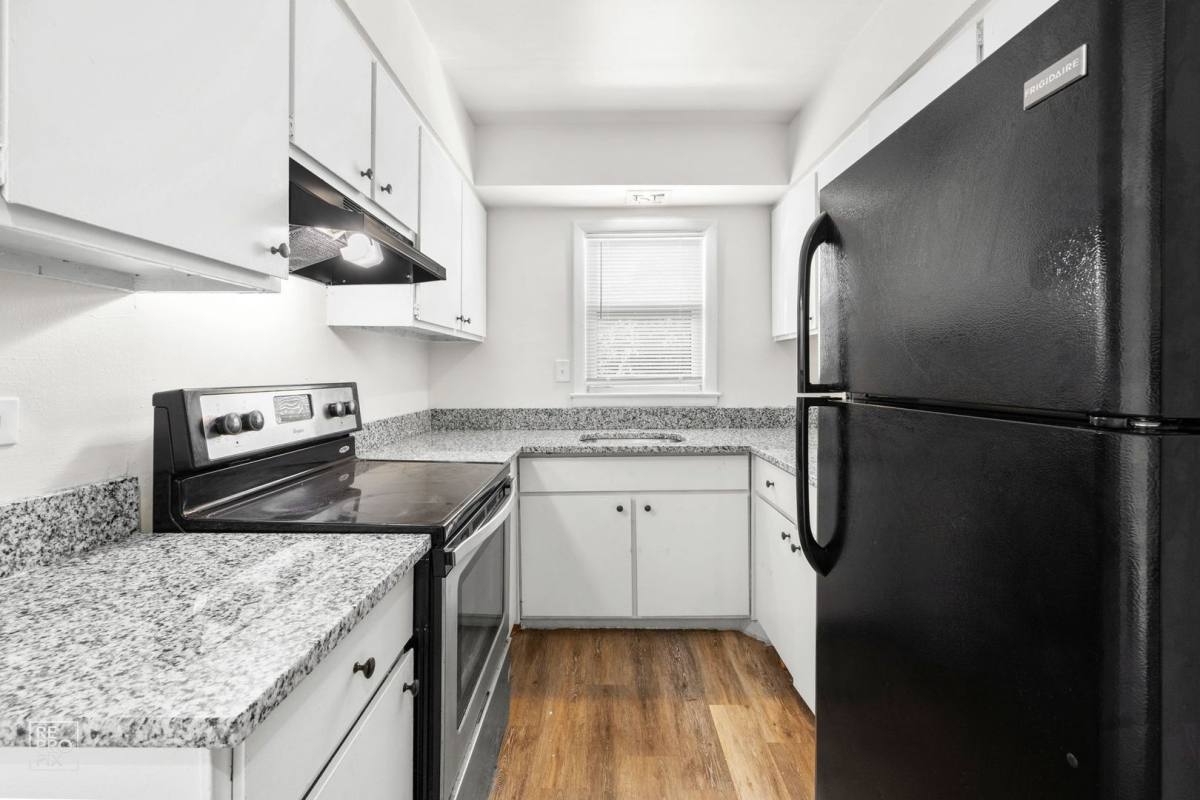 Apartment for rent at 1248 S Central Ave #6, Cicero, IL 60804