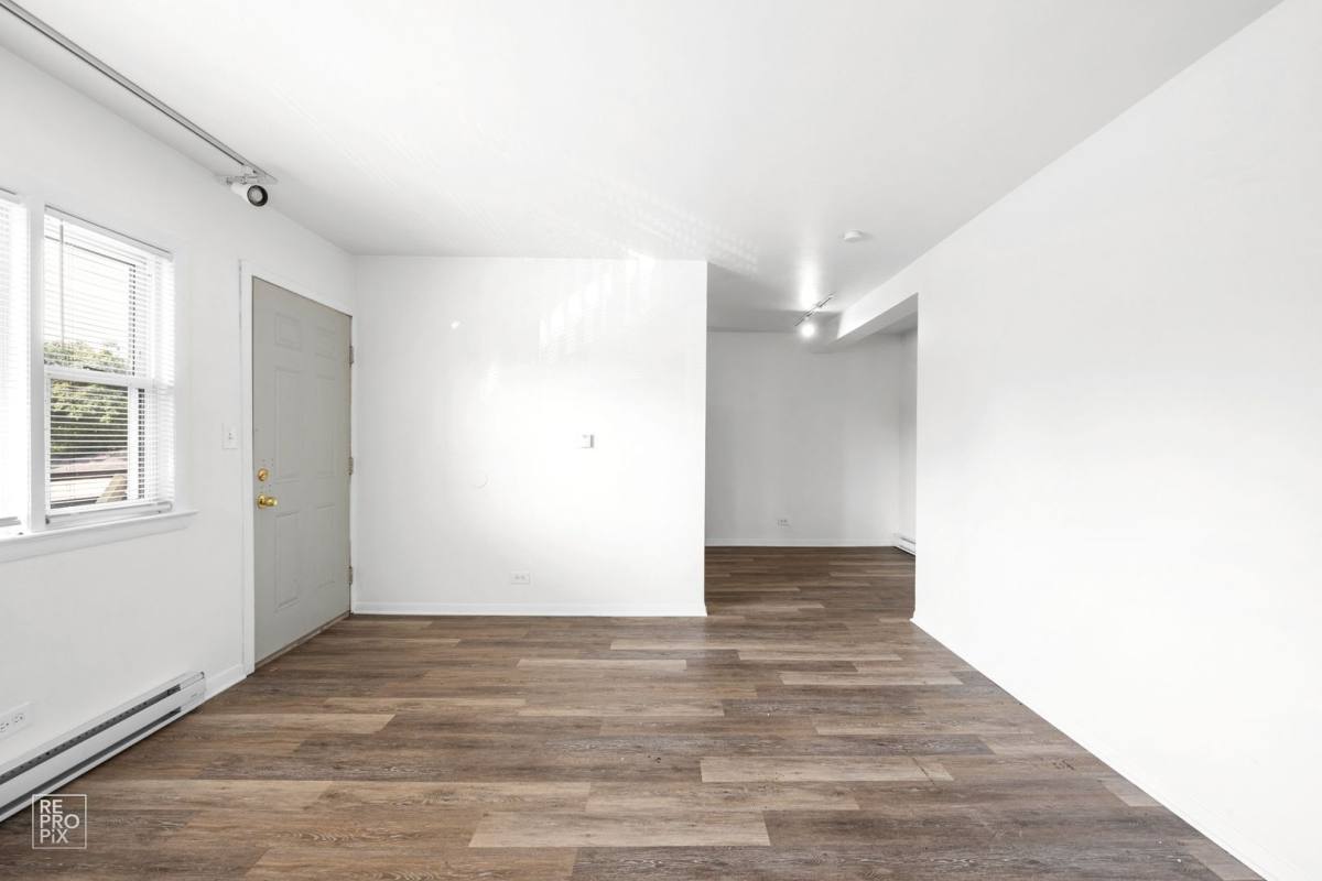 Apartment for rent at 1248 S Central Ave #6, Cicero, IL 60804